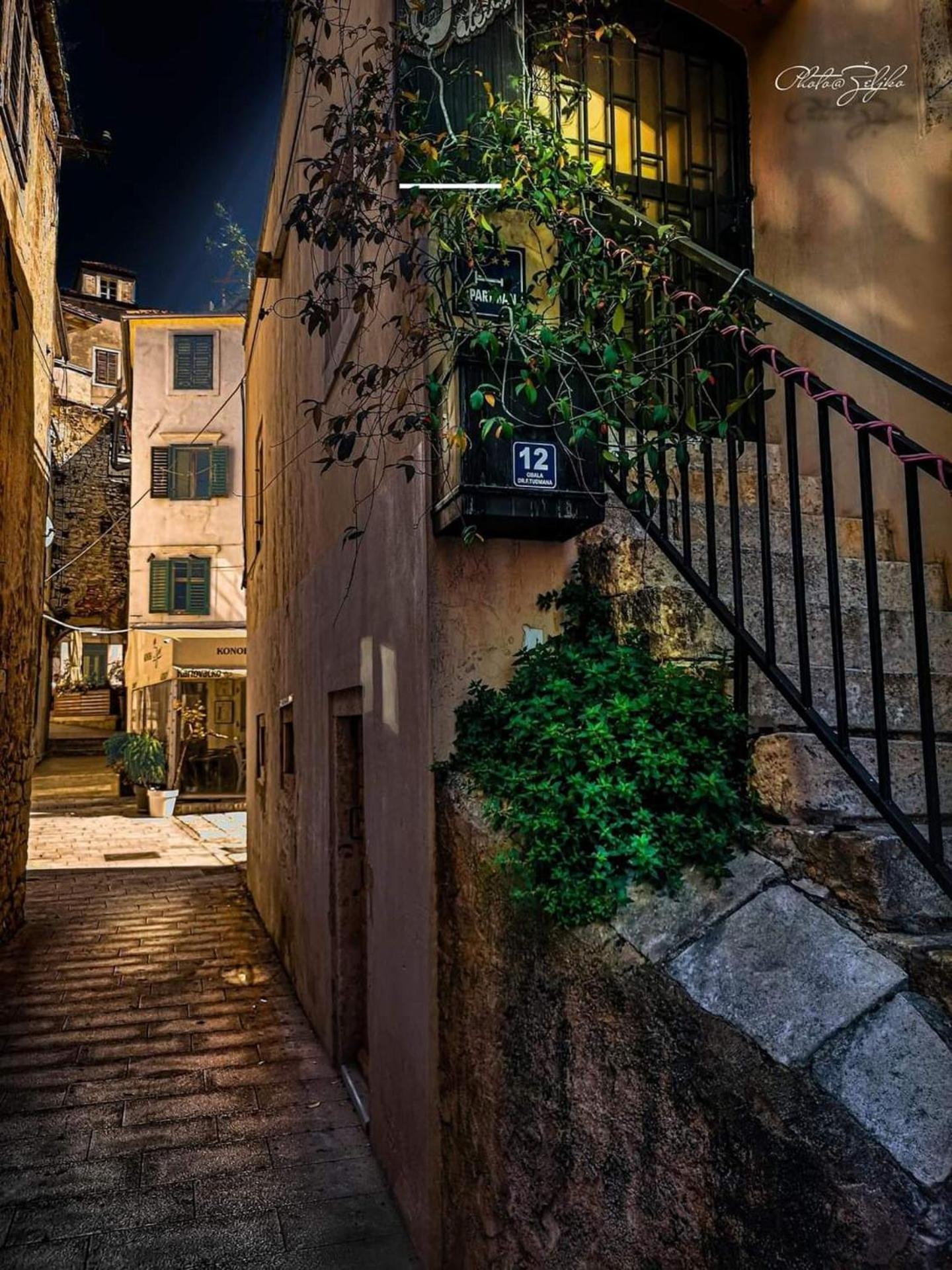 Urban Lights Hideaway - City Center Šibenik Esterno foto